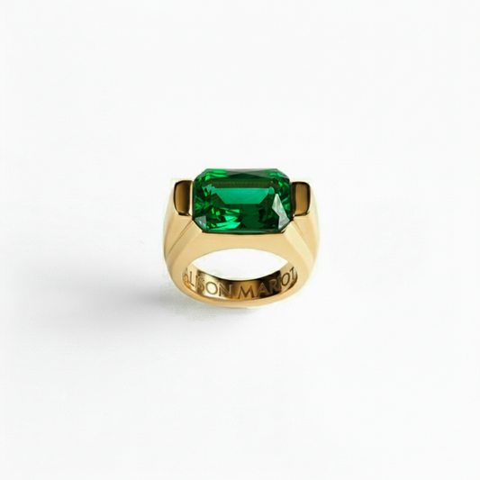 Alison Mariot Elaine jewellery in 316L steel with 18K gold PVD and natural green fluorite