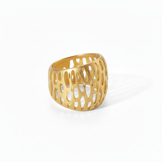 Alison Mariot Photea Tholos openwork ring in 18K gold vermeil