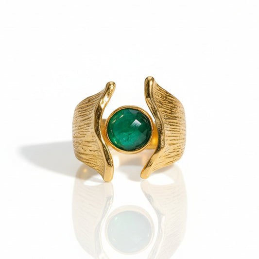Alison Mariot Olenia ring in 18K gold vermeil with natural green apatite