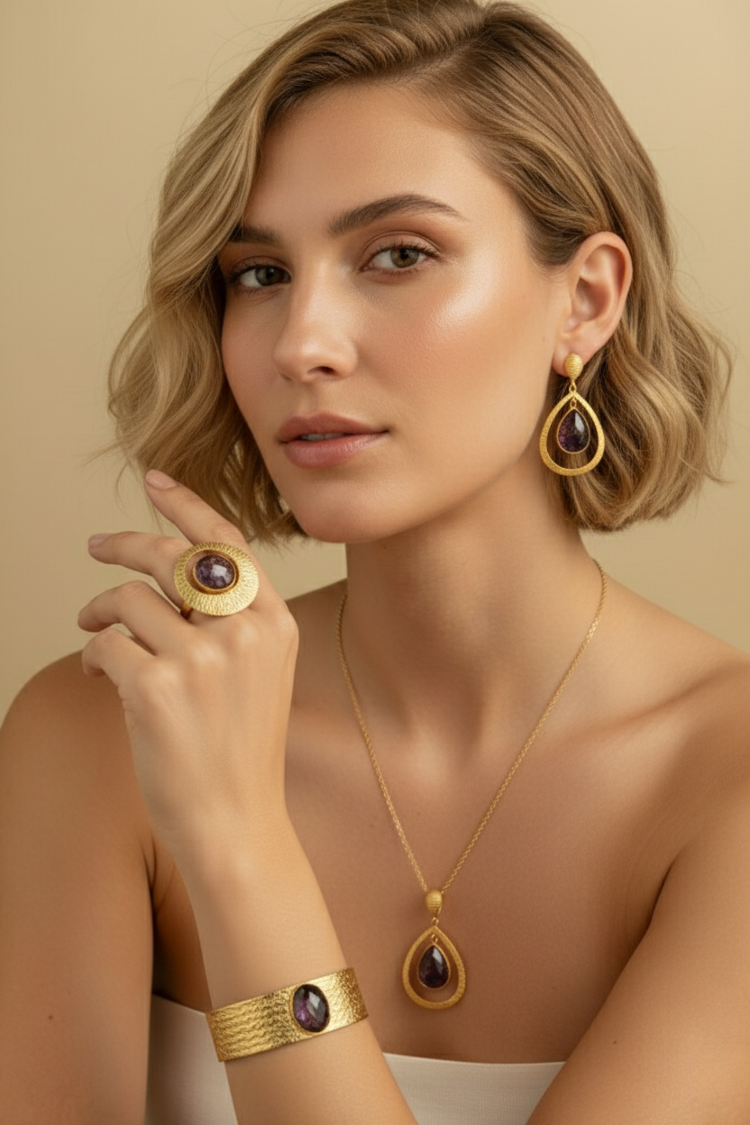 Alison Mariot Nyssa Helios ring in 18K gold vermeil with natural amethyst copper — alternate view