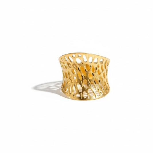 Alison Mariot Photea Kyma open ring in 18K gold vermeil