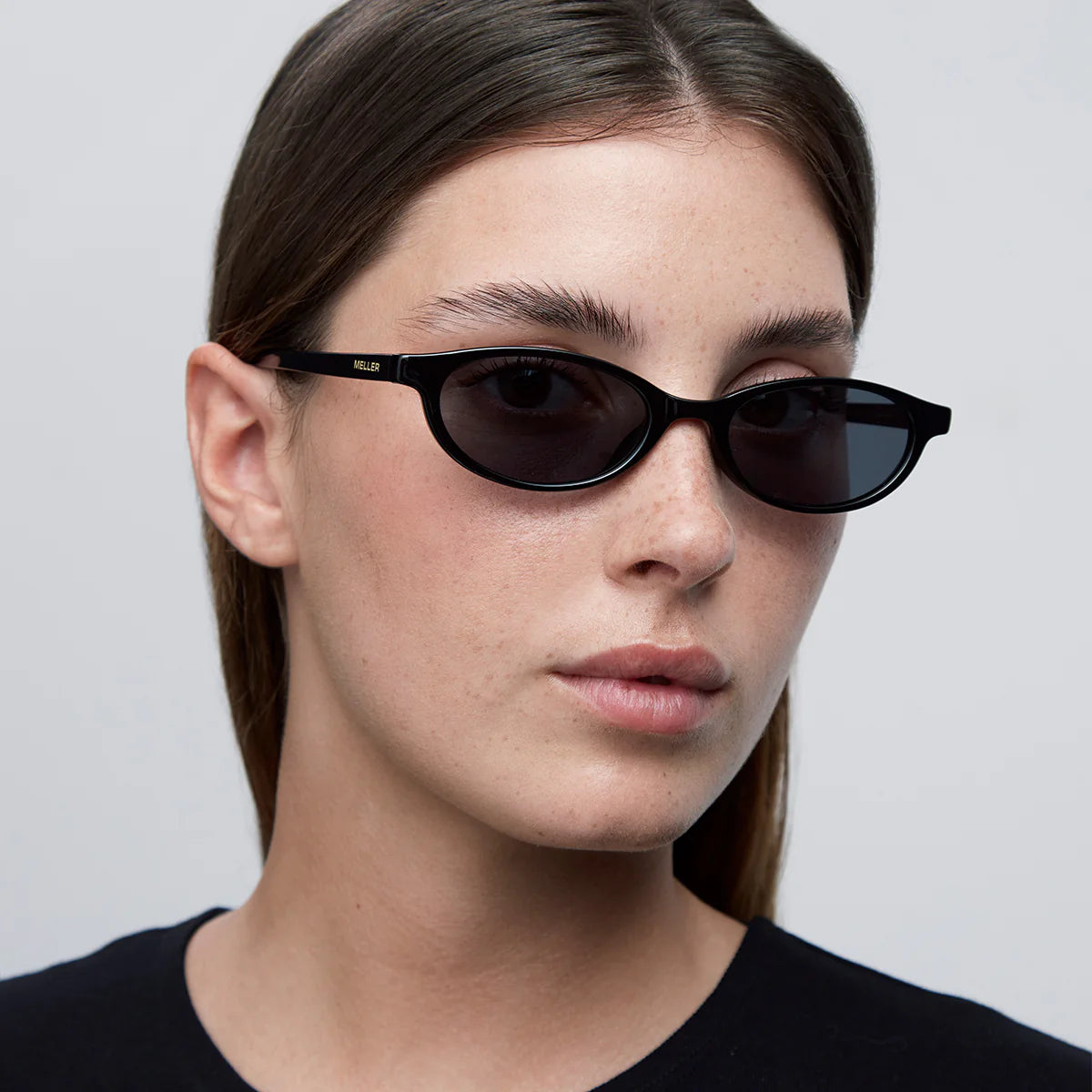 Binti (All Black)