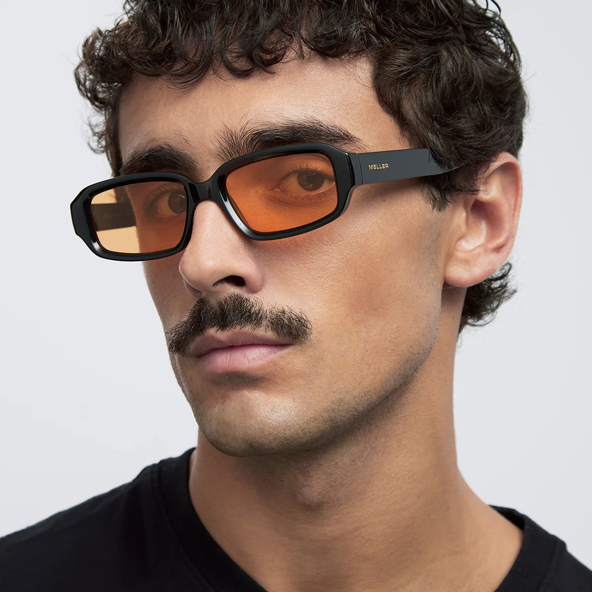 Azzi (Black Orange)