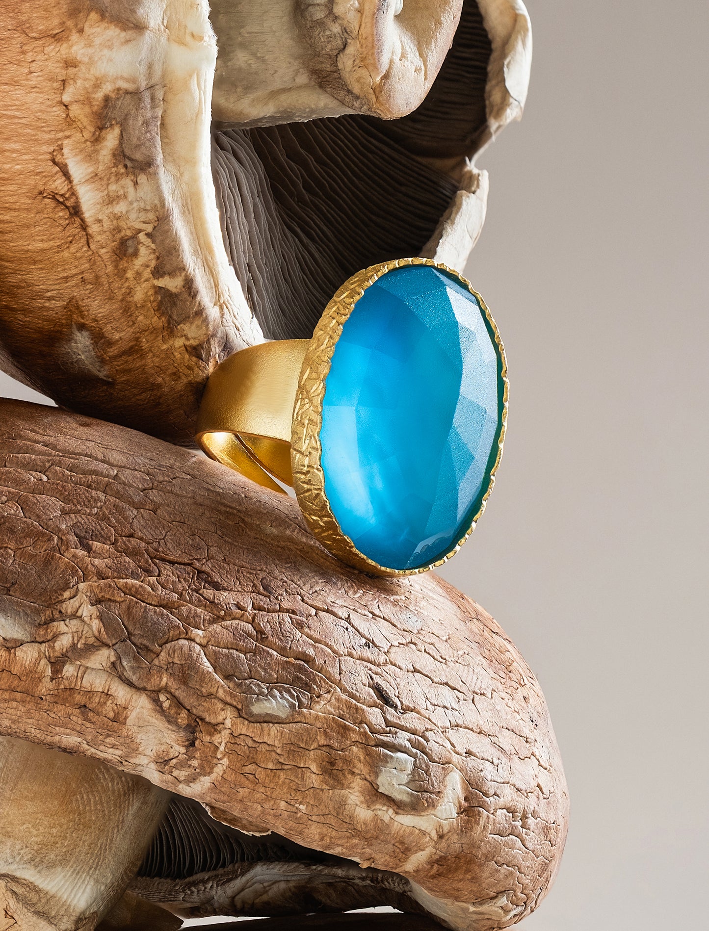 Ione Ring