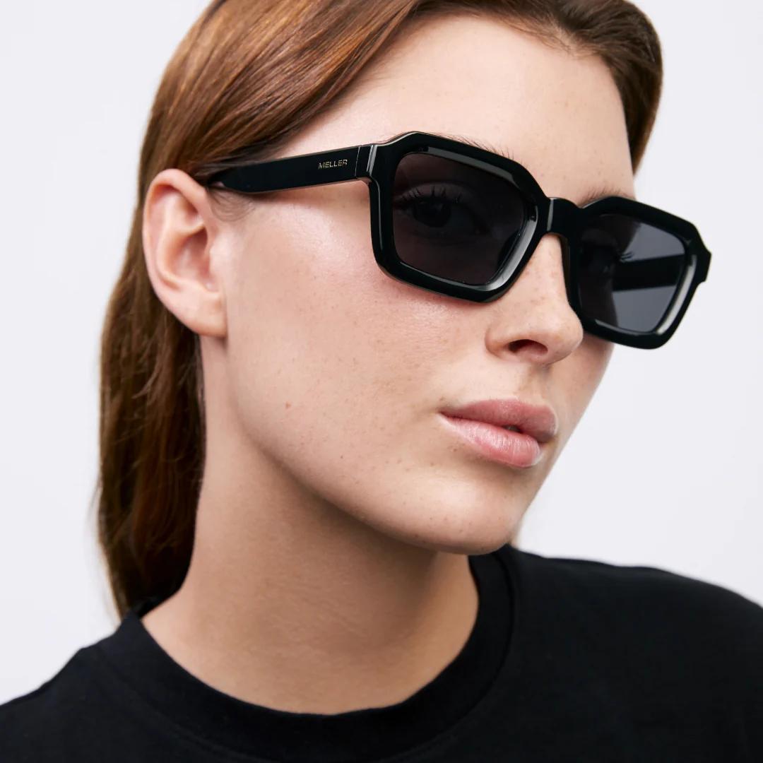 Nayah (All Black)