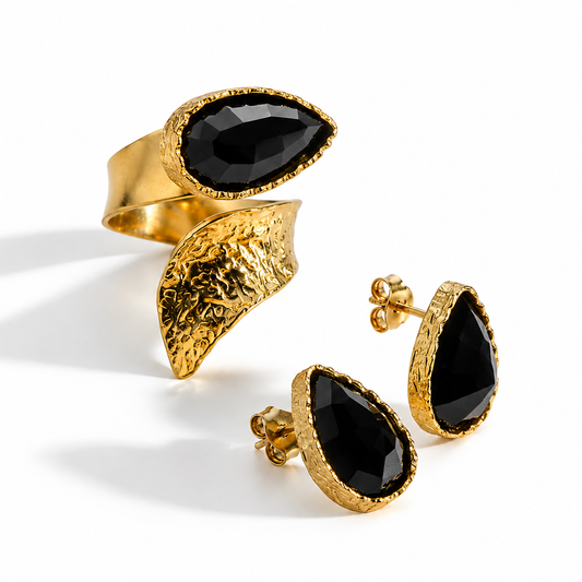 Alison Mariot Melani ring and earrings in 18K gold vermeil with natural black onyx
