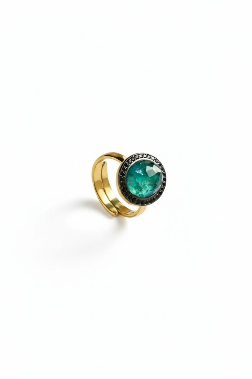 Apatheia Ring